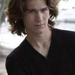 Amaury Vassili