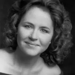 Andrea Matthews