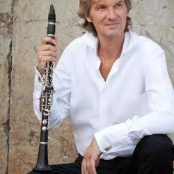Andy Miles