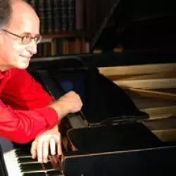 Antonio Adolfo