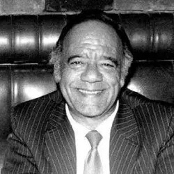 Bobby Capó
