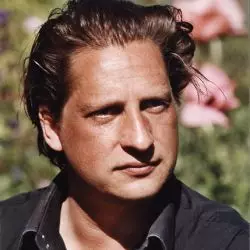 Carl Oesterhelt