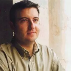 Carlos Mena