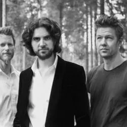 Gjermund Larsen Trio