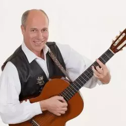 Gregor Avsenik