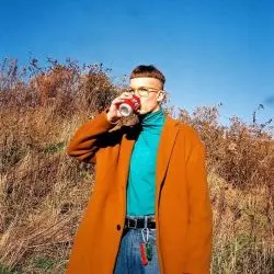 Gus Dapperton
