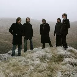 iLiKETRAiNS