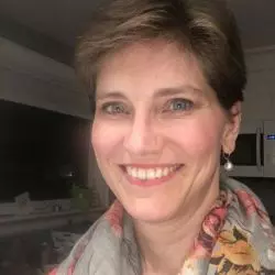 Jennifer Enns Modolo
