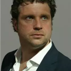 Jeremy Ovenden