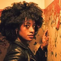 Kari Faux