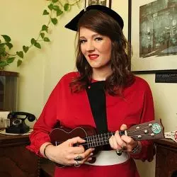 Katy Carr