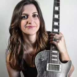 Laura Cox