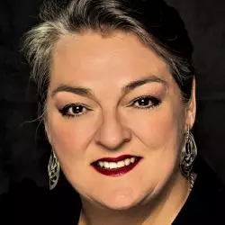 Lisa Gasteen