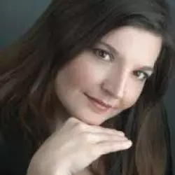Lisette Canton