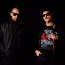 Los Chikos Del Maiz