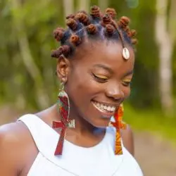 Malika Tirolien