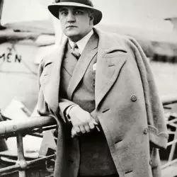 Max Lorenz