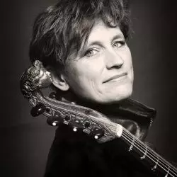 Mieneke Van Der Velden