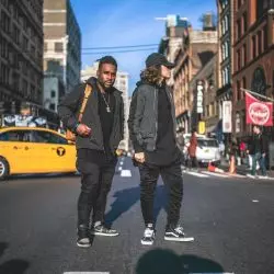 Moosh & Twist