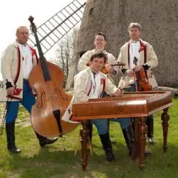 Musica Folklorica