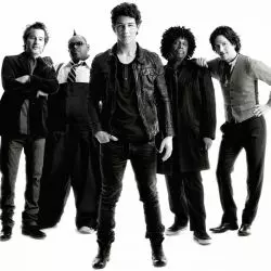 Nick Jonas & The Administration