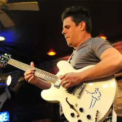 Nick Schnebelen