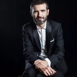 Óscar Oliver