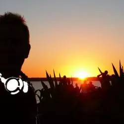 Razoof