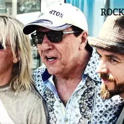 Rock Wolves