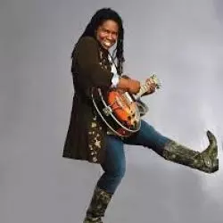 Ruthie Foster