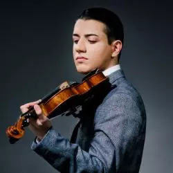Sandro Roy