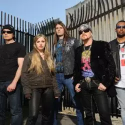 Seven The Hardway