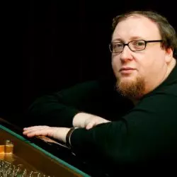 Simon Nabatov