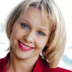 Solveig Kringlebotn