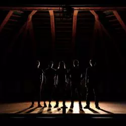 The SHAKING SENSATIONS