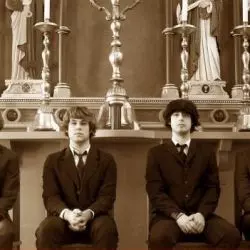 Thee Vicars