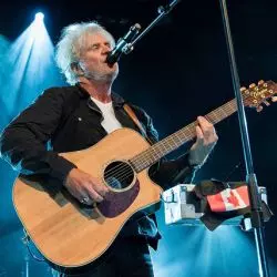 Tom Cochrane