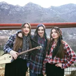 Trio Mandili