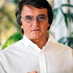 Vlastimil Harapes