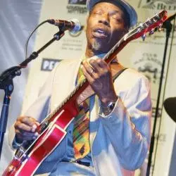 Walter "Wolfman" Washington