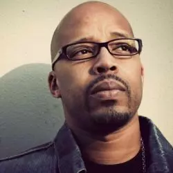 Warren G