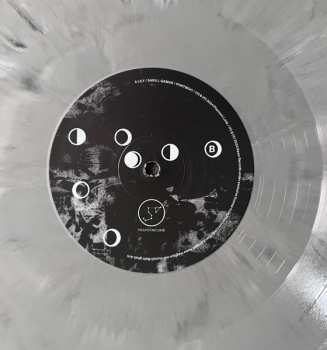 LP A Lily:  Saru L-Qamar CLR