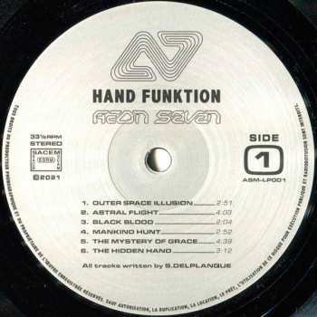 LP Aeon Seven: Hand Funktion