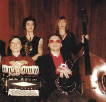 CD Alec K. Redfearn: The Quiet Room