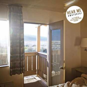 Album Amatorski: Hear Me