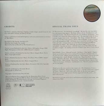 LP Andreya Triana: Giants LTD