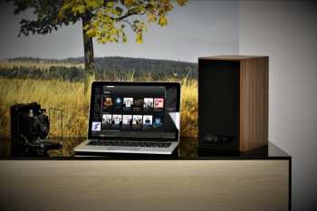 Audiotechnika AQ M 25 multimedia Ořech