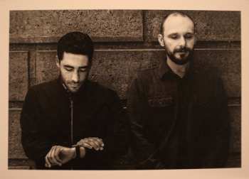 LP Aria Rostami: Distant Companion