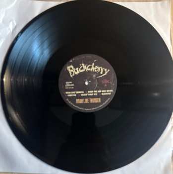LP Buckcherry: Roar Like Thunder