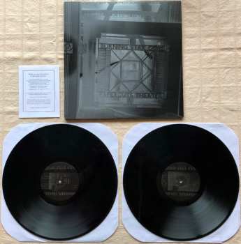LP Burning Star Core: Papercuts Theater